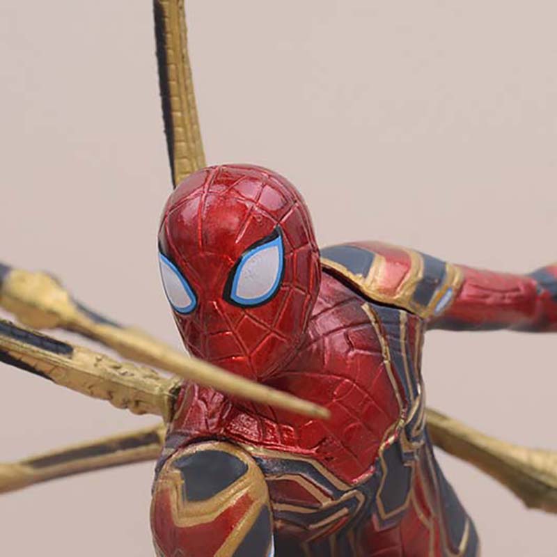 Avengers Iron Spider Man Statue Action Figure Model Toy 20cm