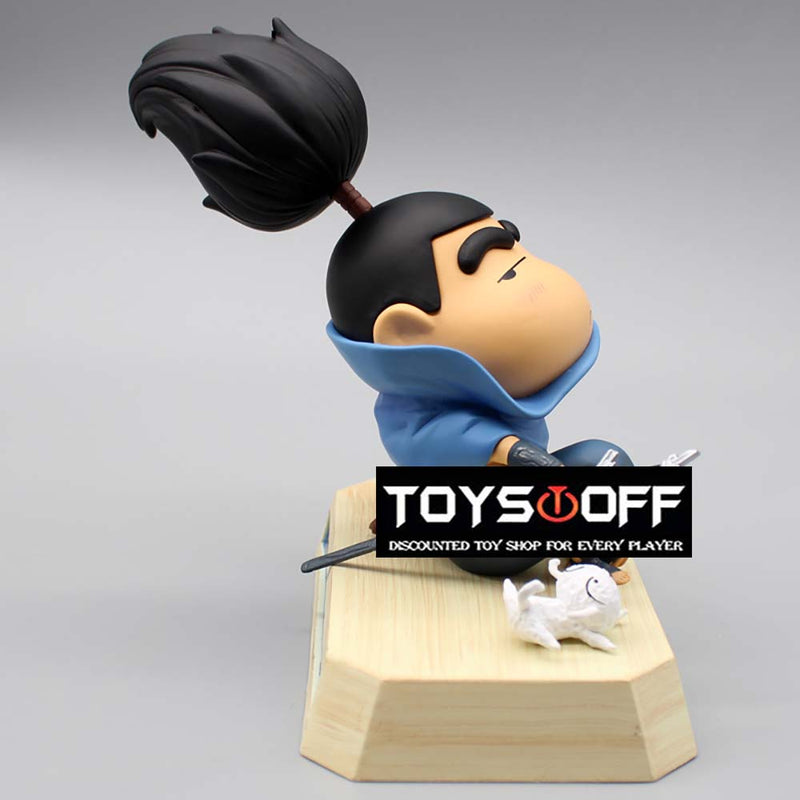 Crayon Shin Chan Cos Warrior Action Figure Model Toy 13cm