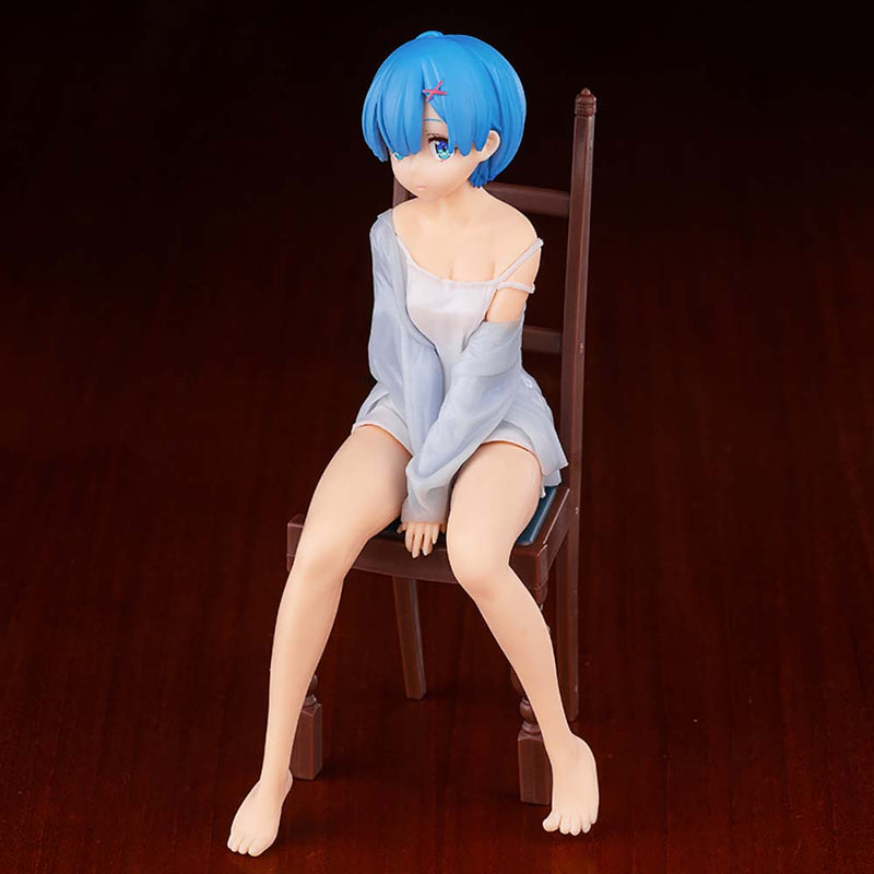 Rem Pajamas Chair Sitting Ver Action Figure Model Toy 20cm